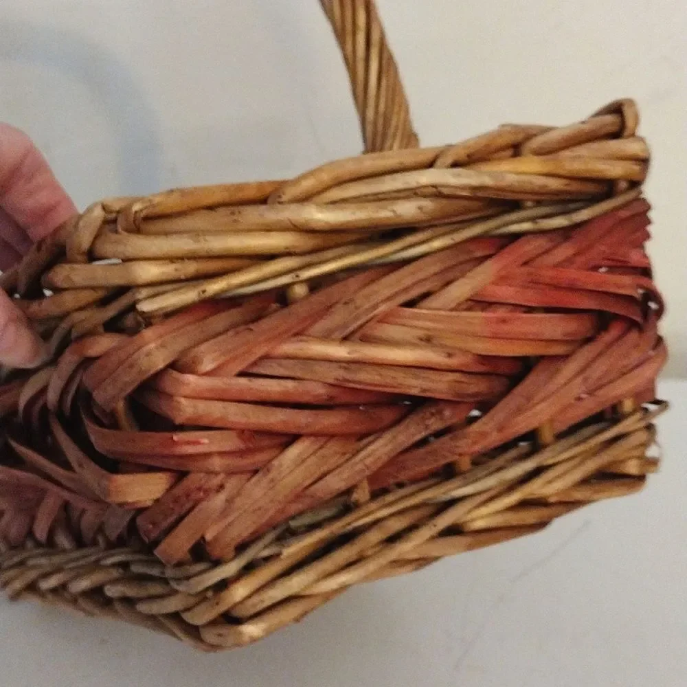 Vintage woven harvest